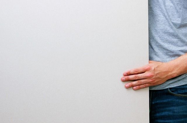 해외 사례: 혼밥 친화적인 사회 분위기 조성